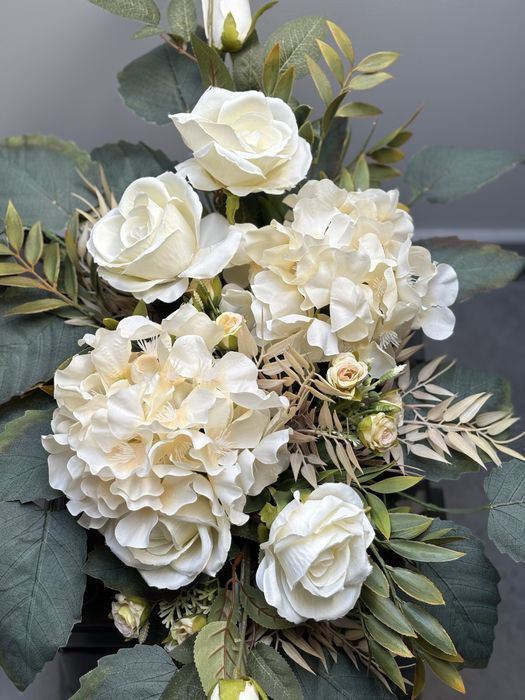 Kompozycja nagrobna stroik na płyte