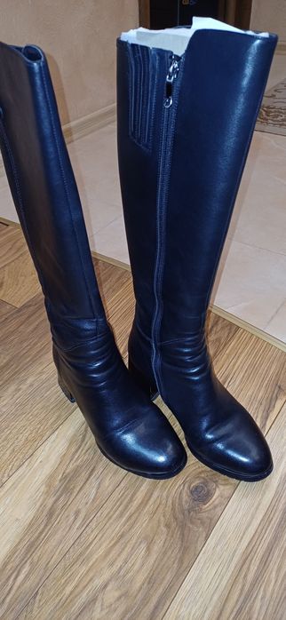 Чоботи жіночі зимові