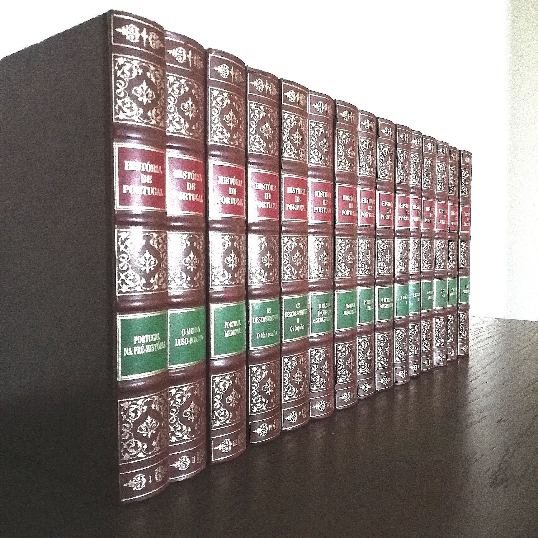 Coleção "História de Portugal", João Medina (15volumes)