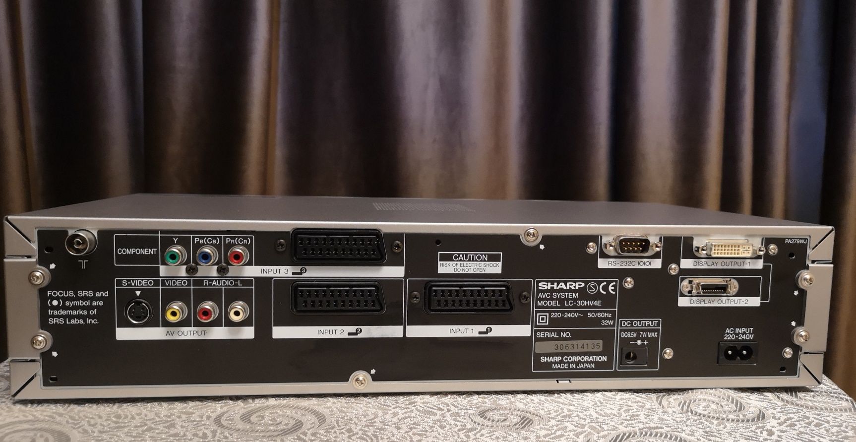 ТВ Рессивер Sharp LC-30HV4E
TV media ресивер с тюнером и av-интерфейса