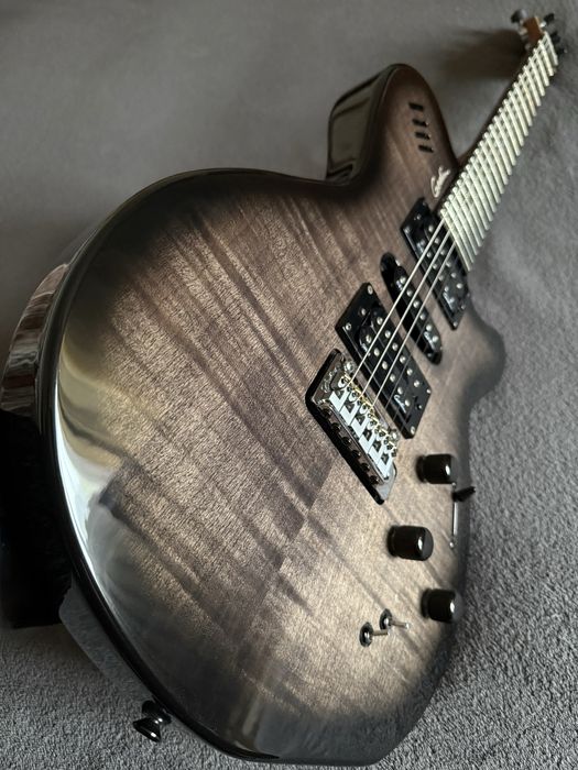 ЗНИЖКА! 920$ Godin xtSA(Synth-Access) Trans Black Flame