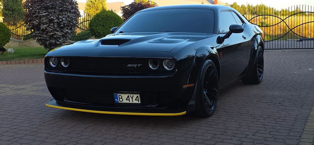 Dodge Challenger Hellcat 717KM