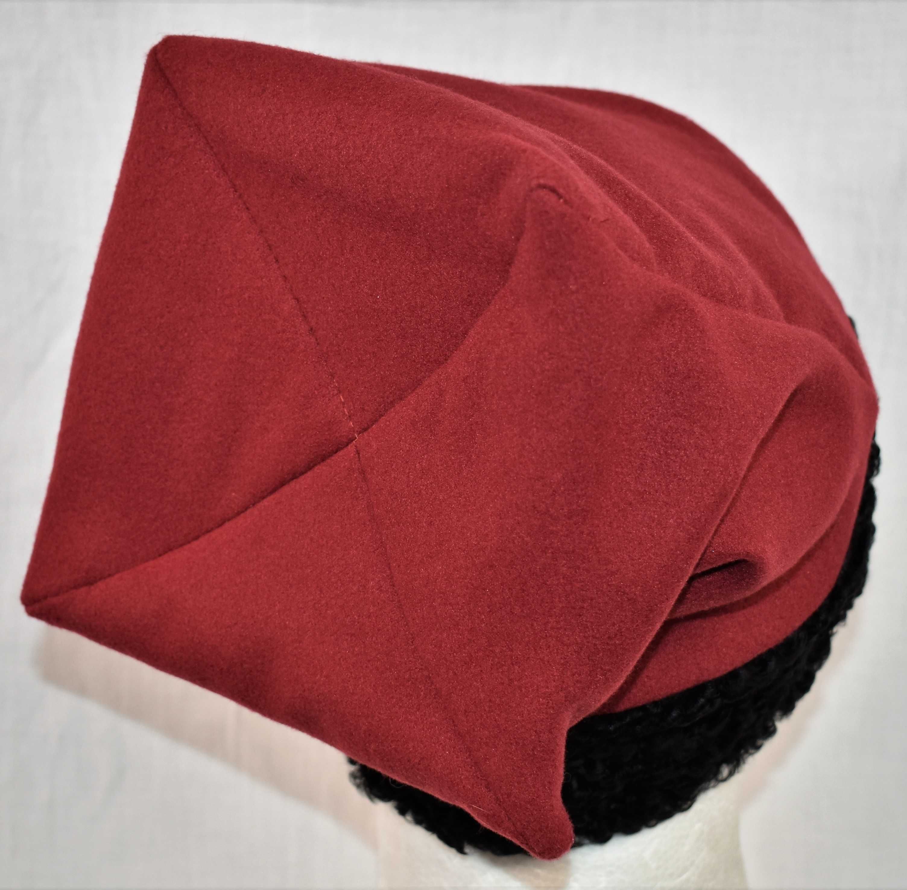 Konfederatka bordo rogatywka 53 cm