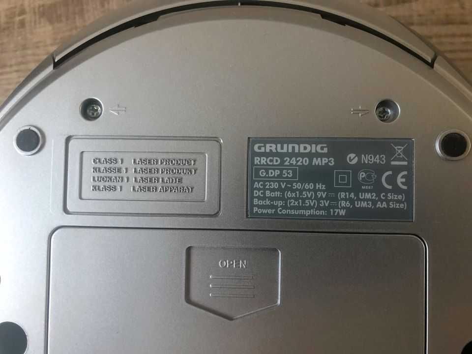 Переносная магнитола GRUNDIG RR CD 2420 MP3 Germany