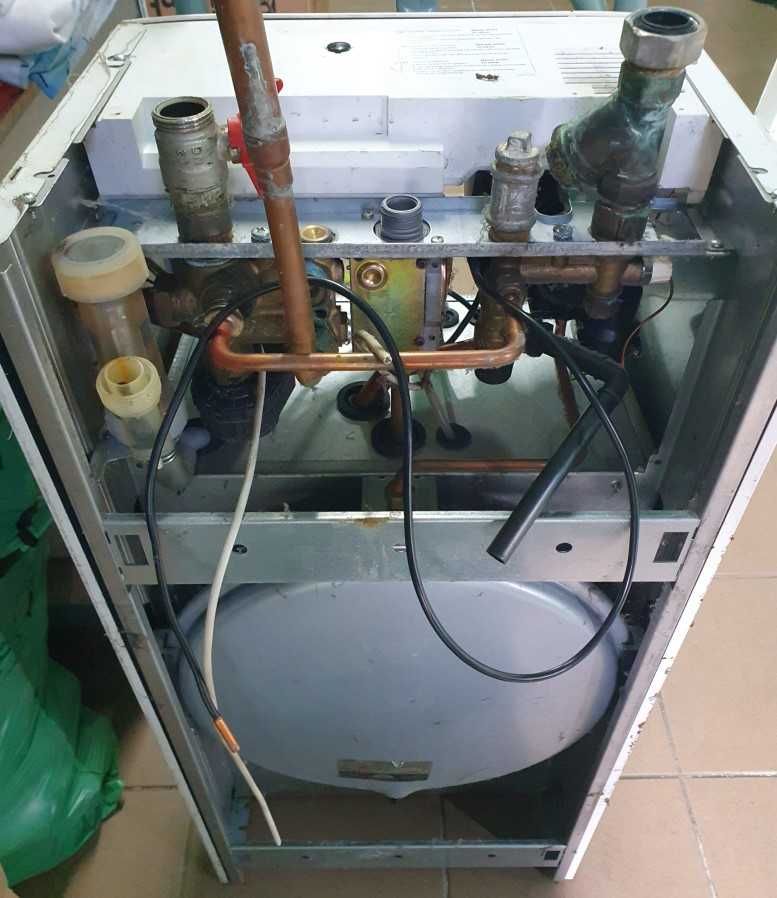 USZKODZONY Kocioł piec gaz 1-funkc kondensacyjny BIASI M110B.24 SV/BD