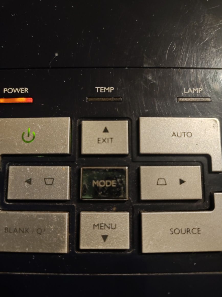 Projektor BenQ  lampowy