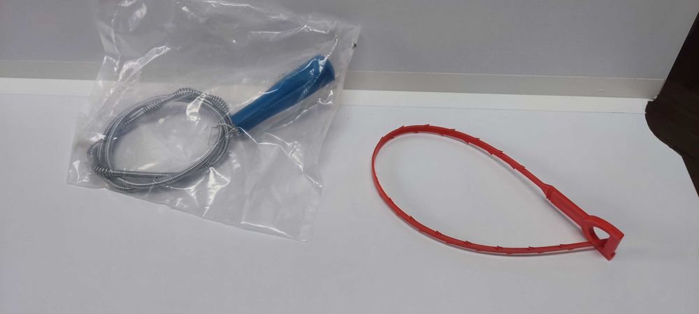 Spirala do rur FOCCTS 1m + hak 51cm elastyczna stalowa
