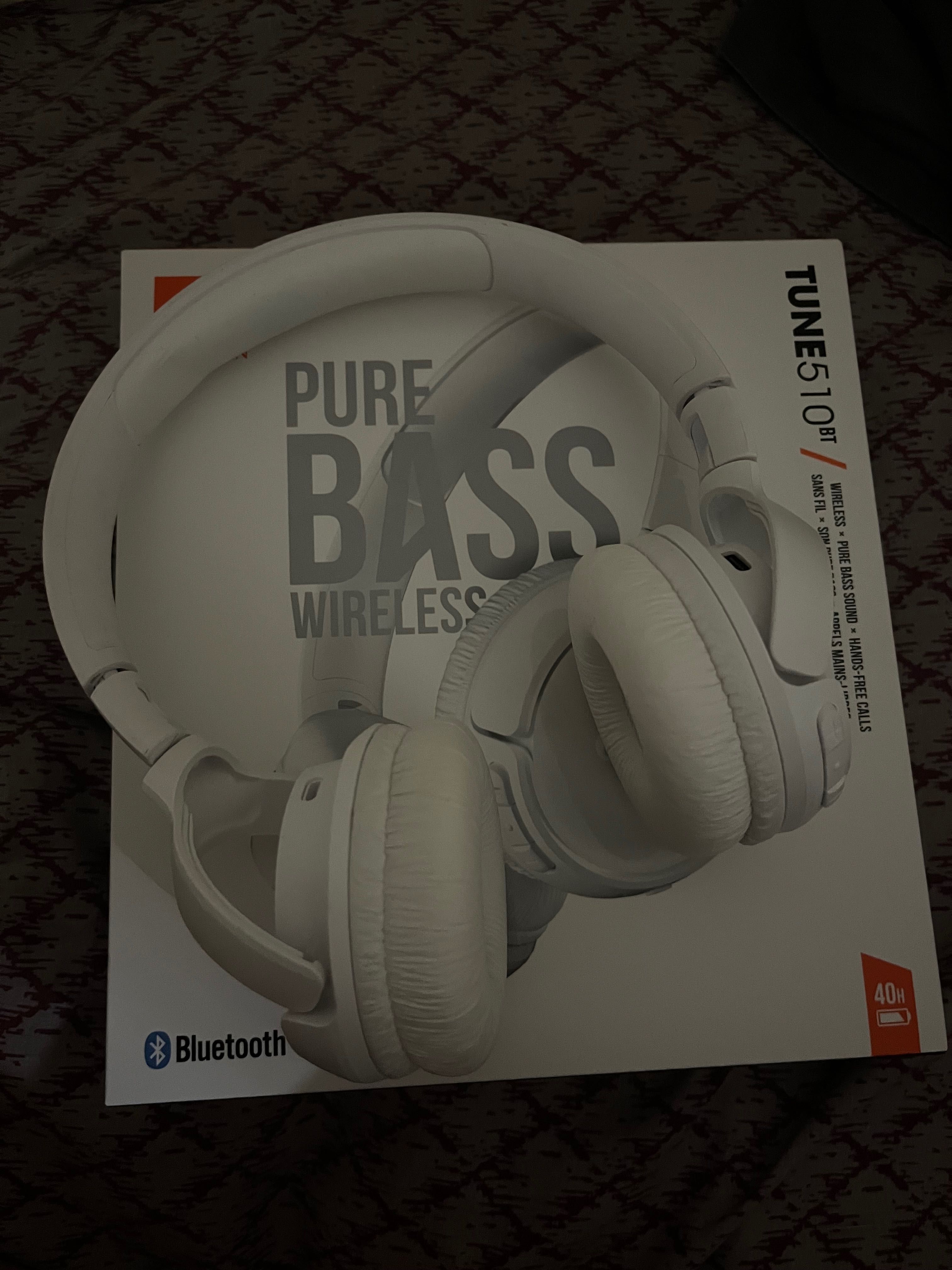 наушники JBL белые