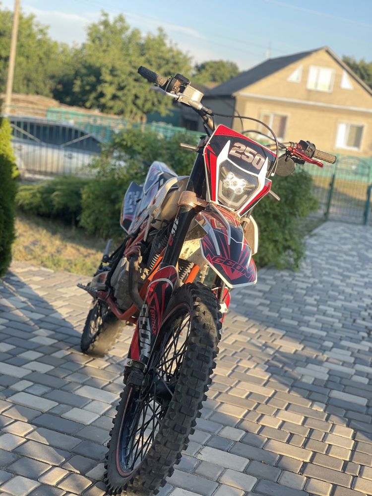 Продам Геон теракс 250