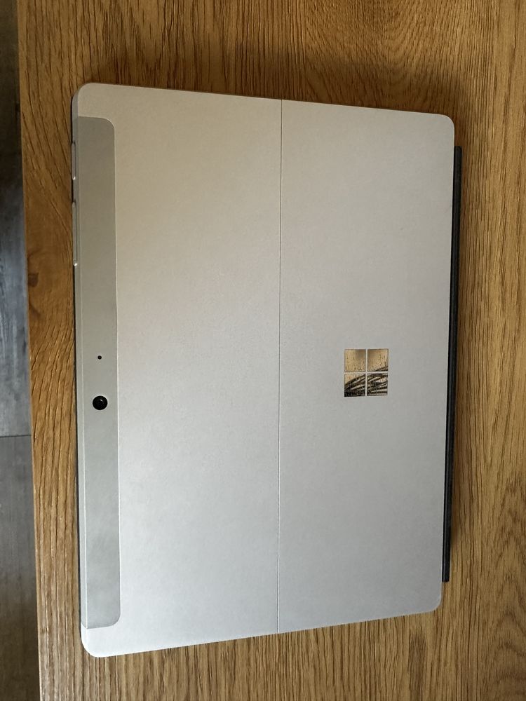 Laptop/Tablet 2w1 MICROSOFT