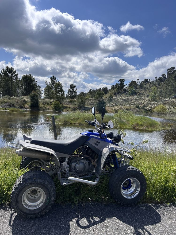 Moto 4 Yamaha Warrior 350