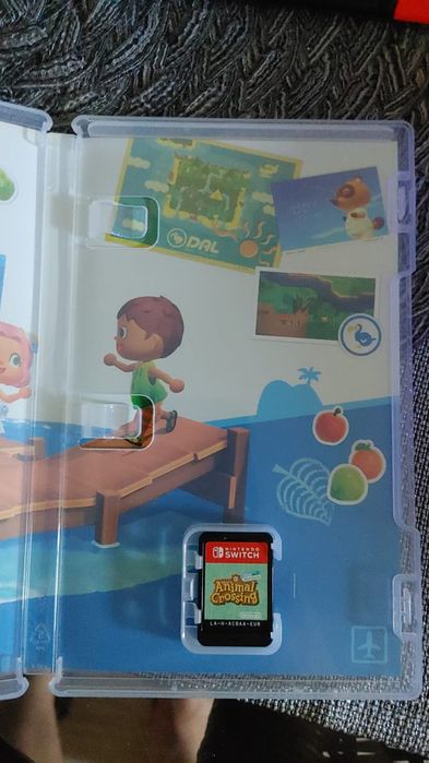 Nintendo Switch Oled szuka nowego domu! 

Sprzedam konsolę Nintendo Sw