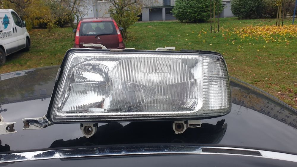 Lampy przod przednie zespolone audi 80 cabrio sedan coupe avant