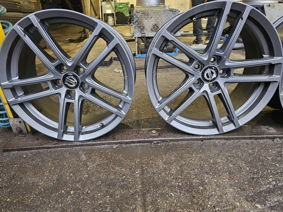 Felgi Aluminiowe Volvo R18 5x108 ET42-8J