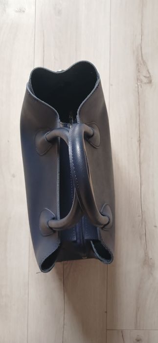 Женская сумка со съёмной ручкой