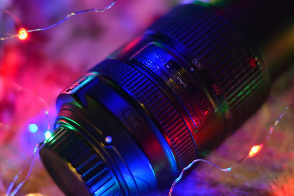 Об'єктивчик Nikon 18-300mm 3.5-5.6f