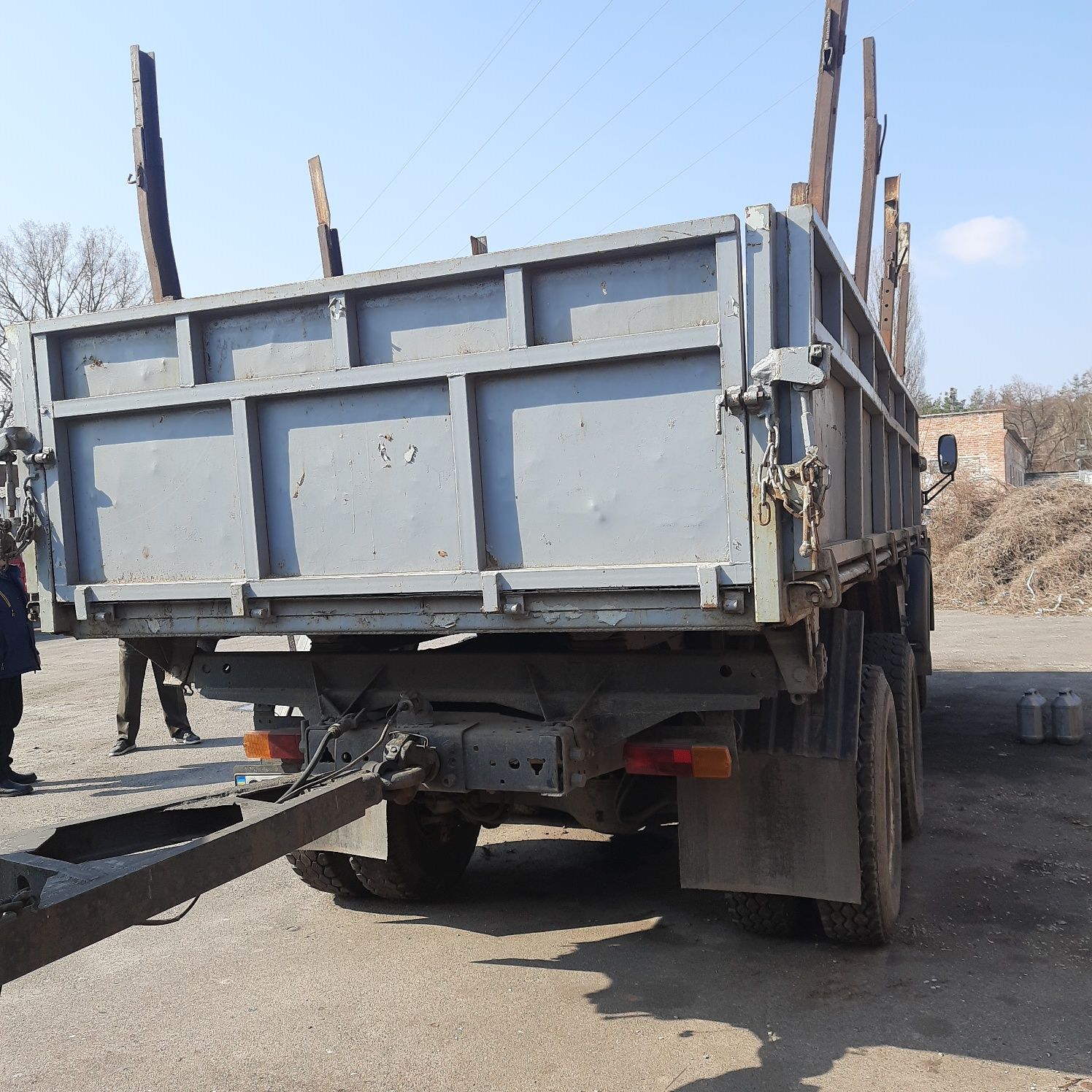 Камаз 55102 на части-есть всё в отличном состоянии.