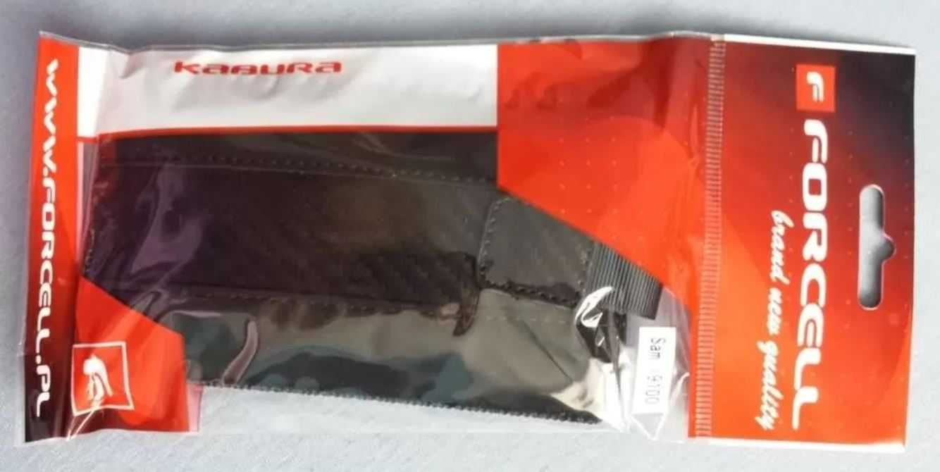 Pokrowiec/futerał/kabura/etui Forcell Carbon