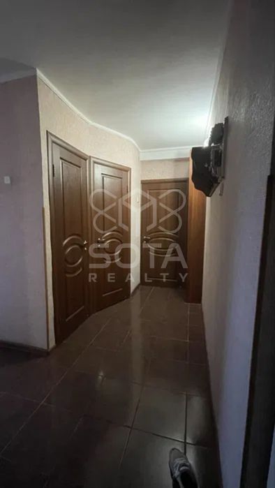 Чудова 2к. квартира, Березняки, вул. Тичини 19
