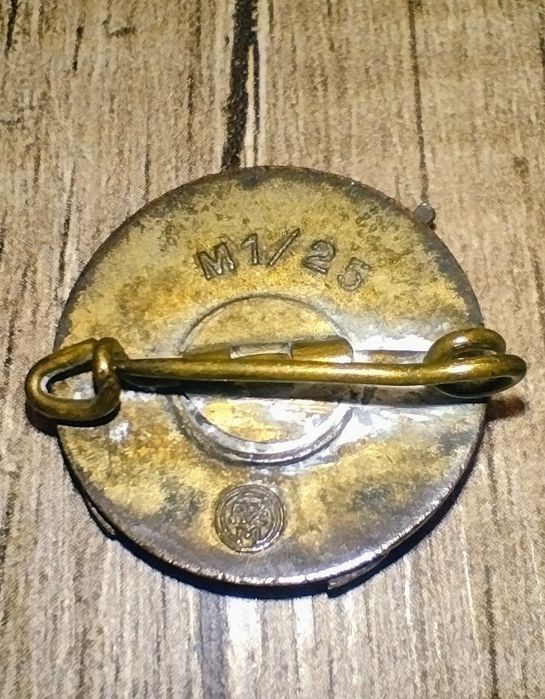 MILITARIA III Reich Pin de tiro  Segunda Guerra Mundial