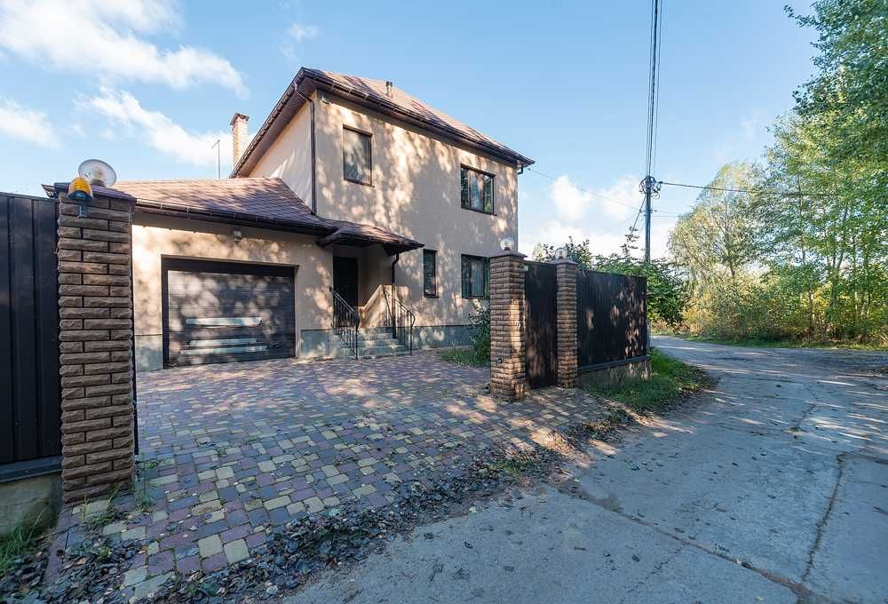 Кийлів Будинок з озером в мальовничому місці 160кв.м. Ділянка 10 соток