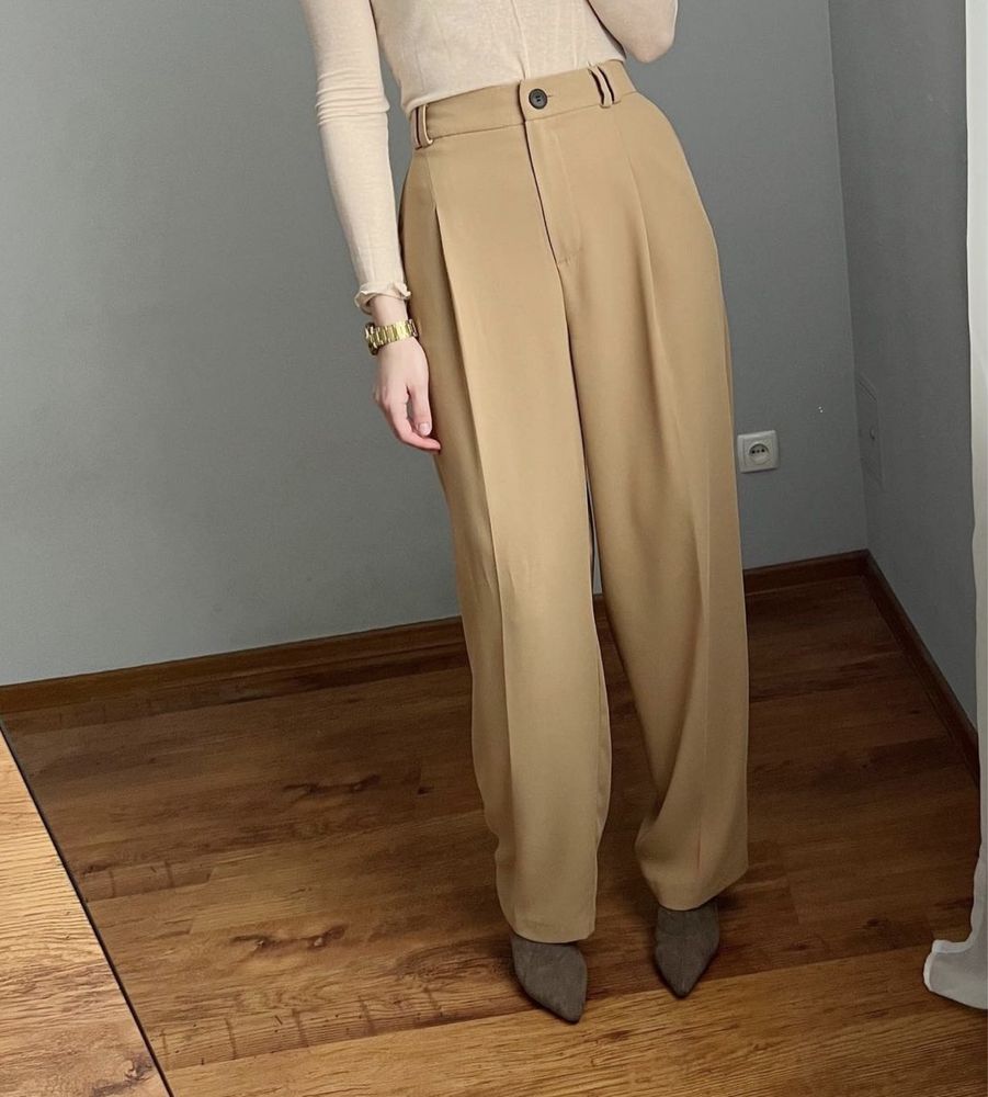 Брюки кольору camel  TopShop