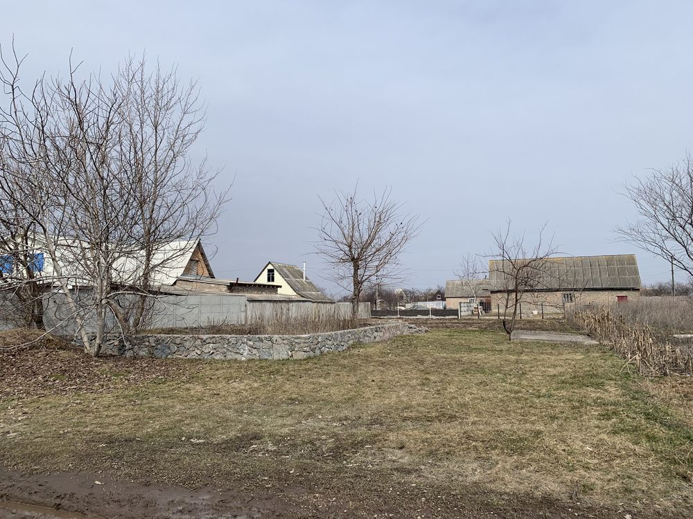 Продам земельну ділянку