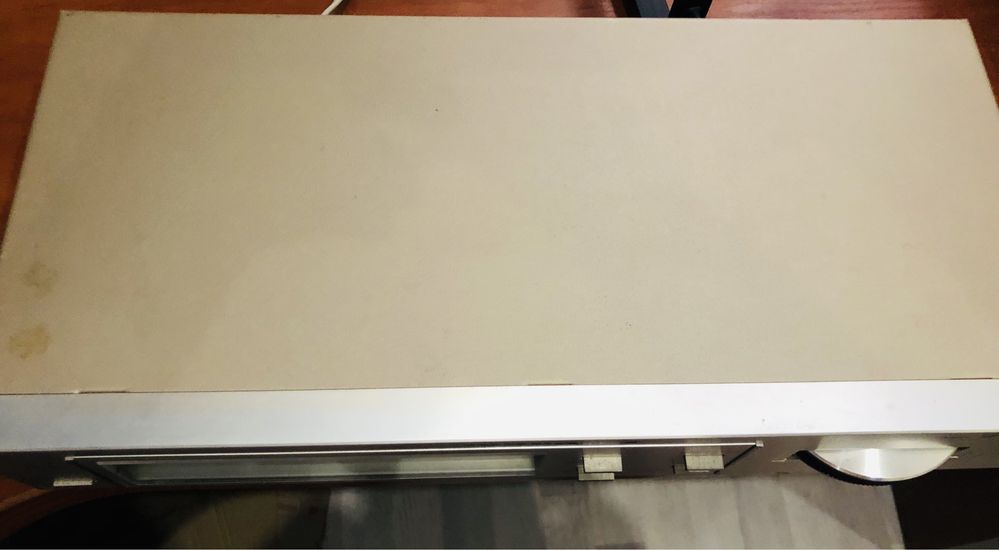 Продам тюнер Marantz st 450