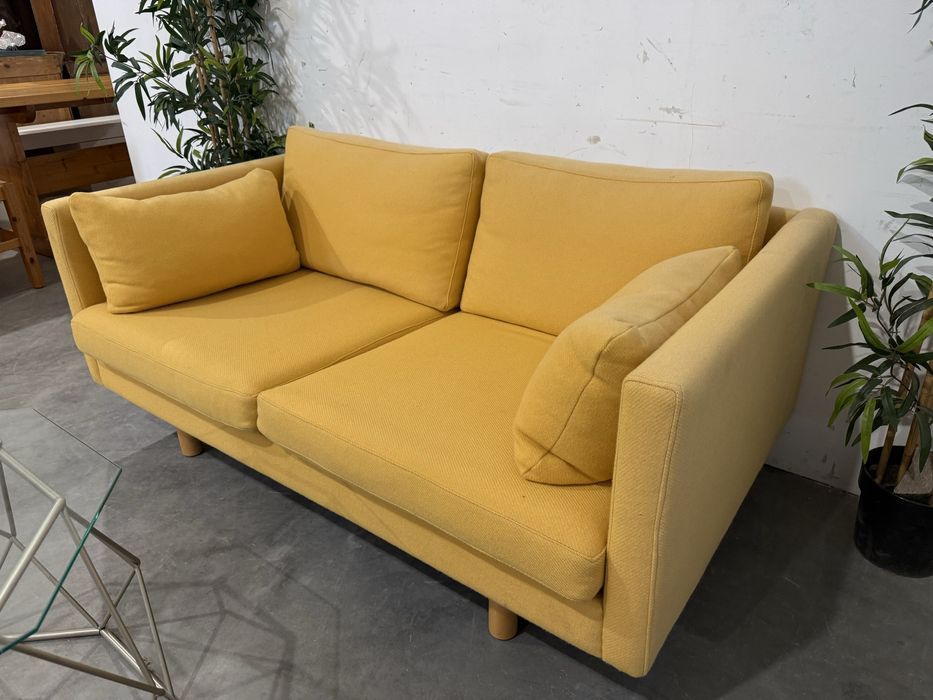 Piękna stylowa sofa dwuosobowa wygodna wysoka jakość dowóz wysyłka