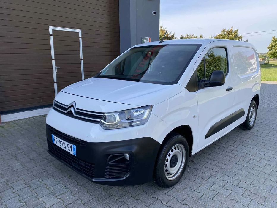 Citroën BERLINGO _ 1.2 Turbo Benzyna 110KM _ 113.000 km !  _ NAVIGACJA ( TABLET ), PDC, KLIMA _ 3 Osobowy ! _ Świeżo Sprowadzony