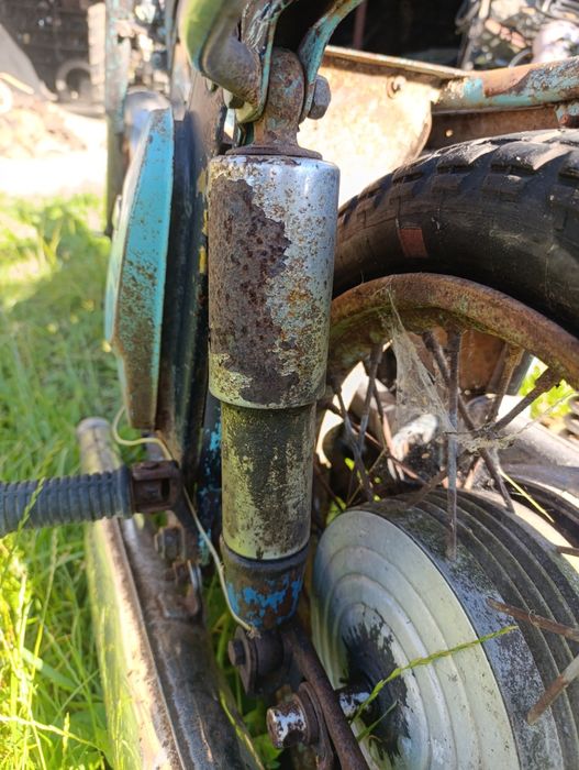 Глушитілля иж планета 3 амортизатори крила  вилка картер цепка кожух