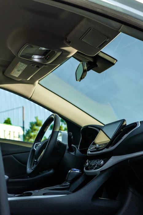 АВТО Chevrolet Volt 2016