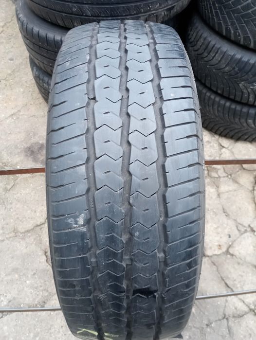 Opona 1szt 215/65/16C 109/107R 8PR Goodride Radial SC 328. 2020 7,3mm