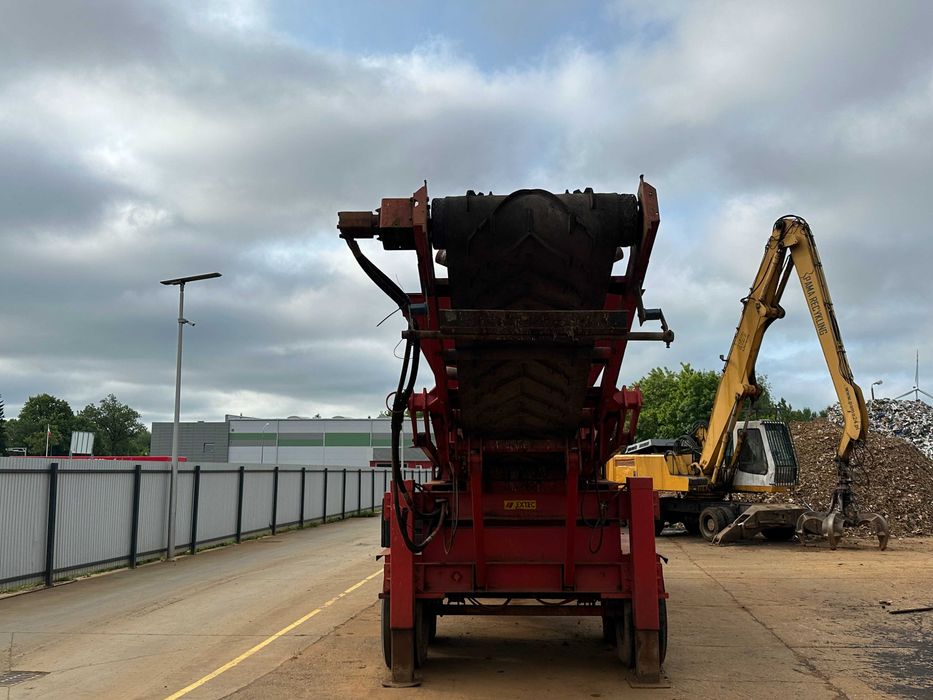 Kruszarka EXTEC Caterpillar