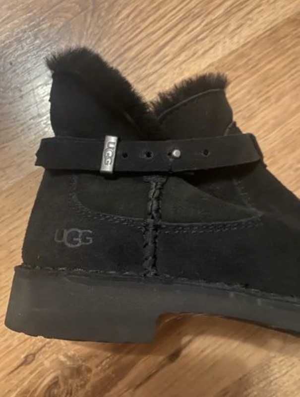 Buty zimowe/przejściowe z futerkiem UGG