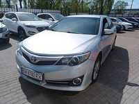 Toyota Camry 2014 року 2,5 газ/бензин