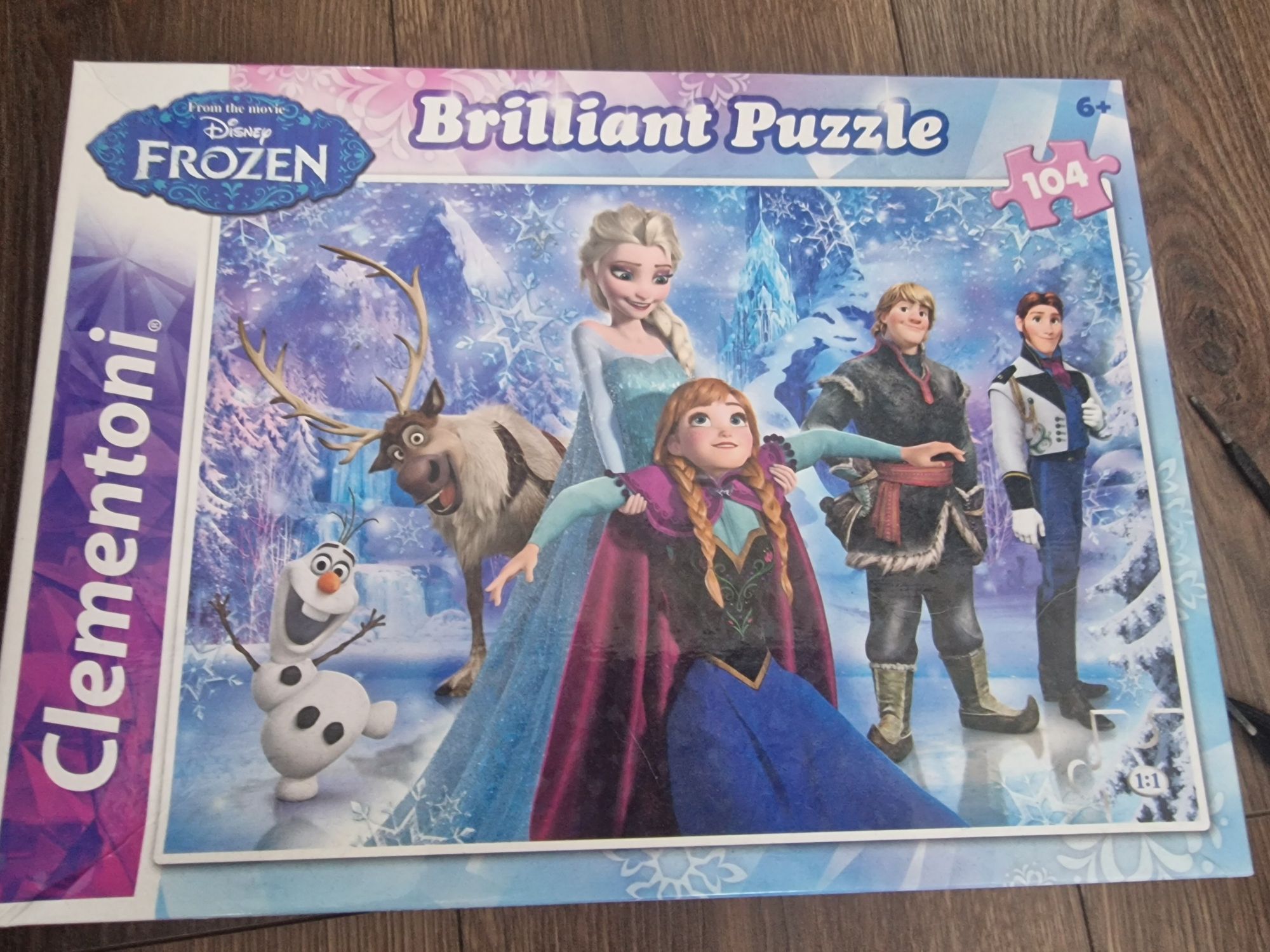 Puzzle Kraina Lodu Anna i Elsa 104 elementy. Dzień dziecka prezent