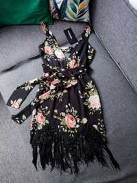 Nowa sukienka mini z frędzlami PrettyLittleThing kwiaty 34 XS