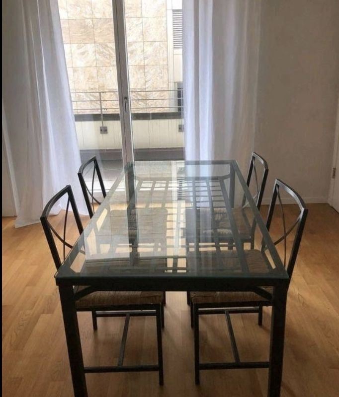 Stół i 6 krzeseł Ikea