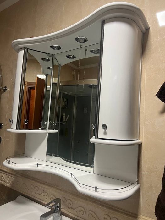 Дзеркало умивальник тумба змішувач - комплект