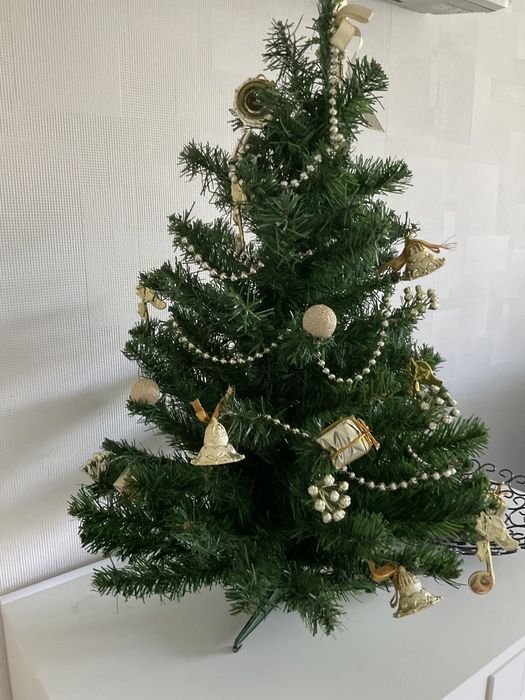 Елка искусственная