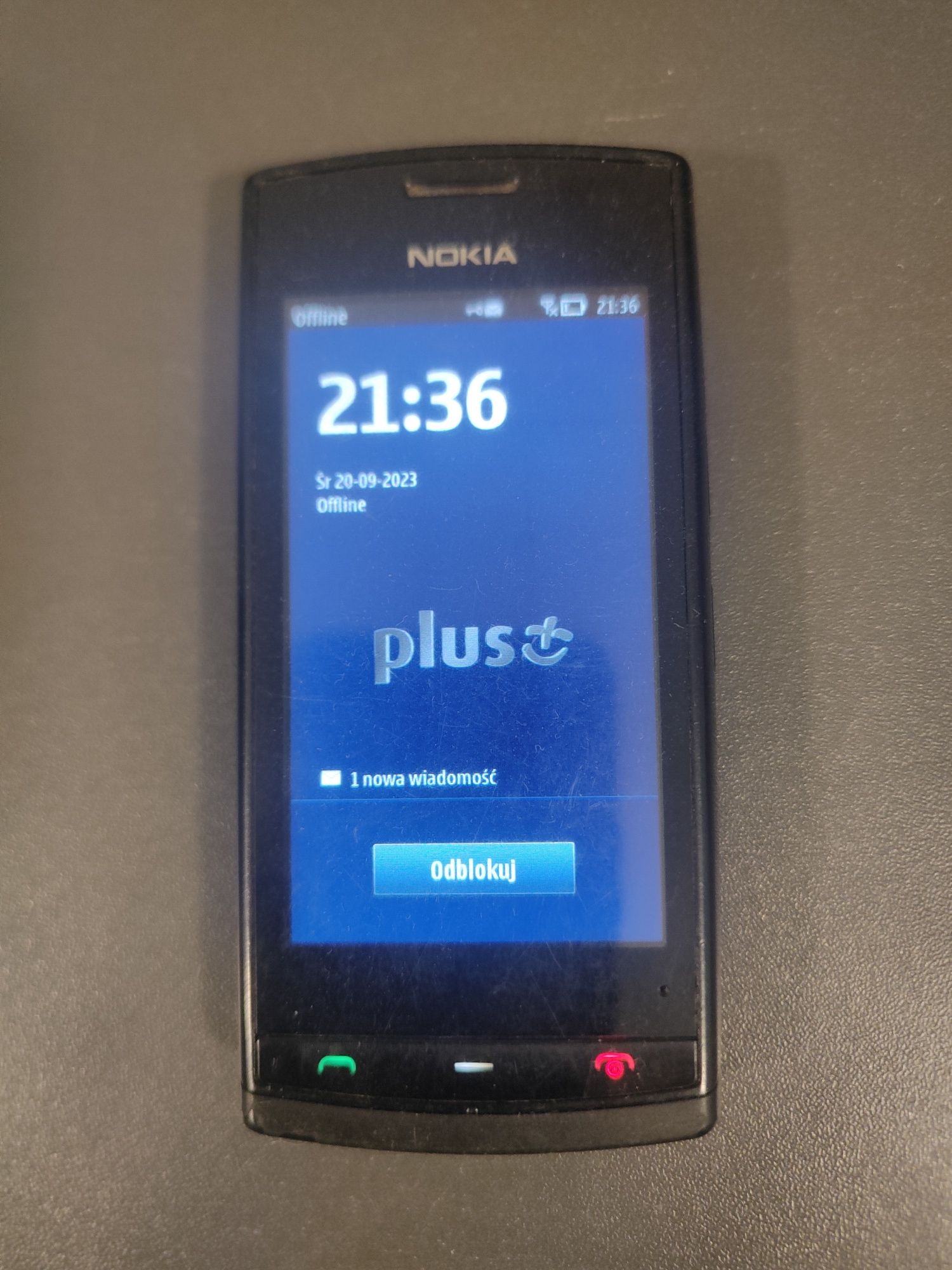 Telefon Nokia 500