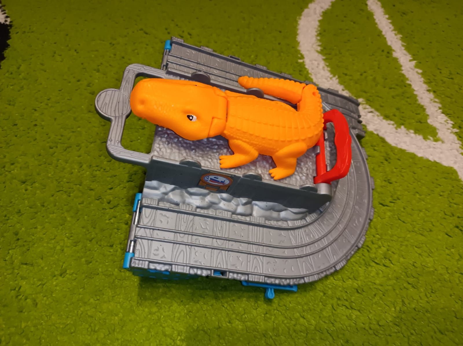 Tor z Fisher Price do pociągów Tomek I przyjaciele