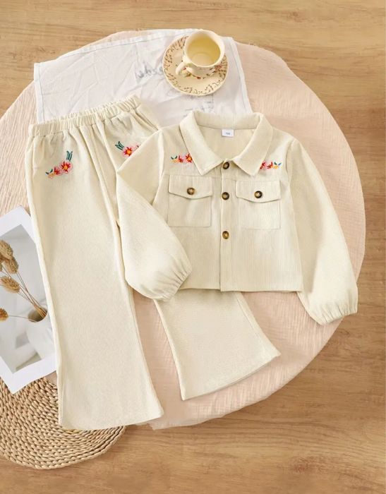 костюм бежевий для дівчинки 110, вельветовий костюм, штани кльош