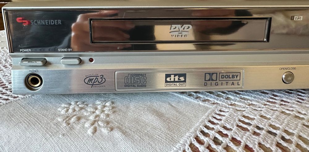 Leitor de DVD Schneider
