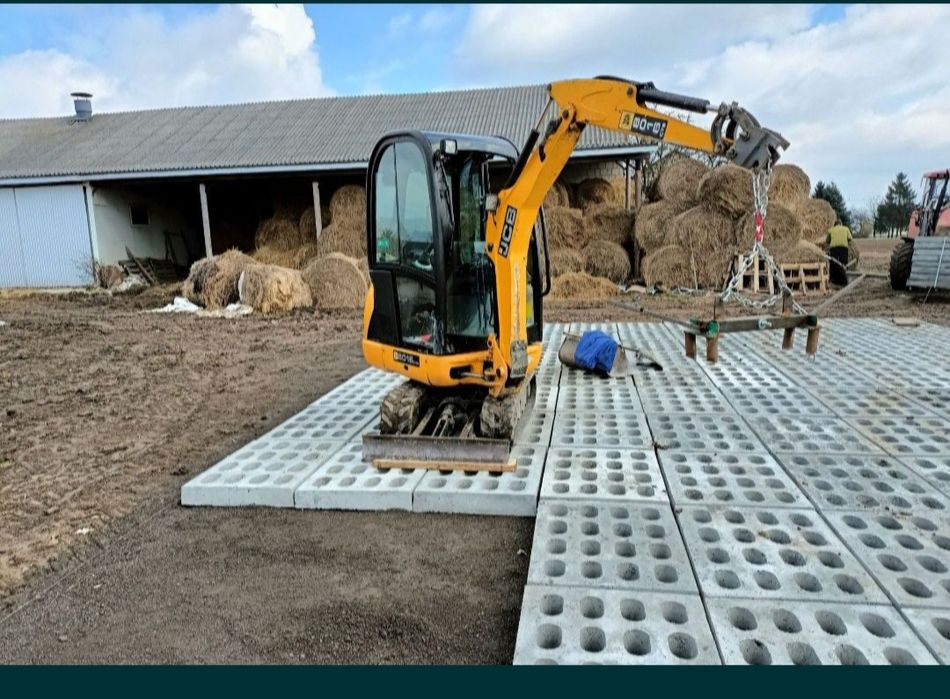 Wynajem minikoparki koparki JCB Kubota Bobcat koparka wykop