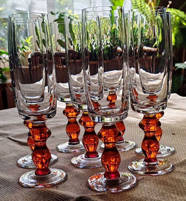 Kieliszki do szampana, pomarańczowa nóżka, Sadowski, Sudety PRL