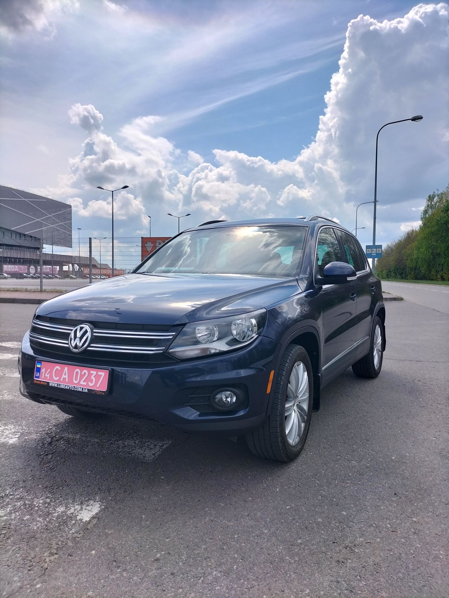 VW Tiguan 2.0 TSI 4MOTION технично ісправна на ходу