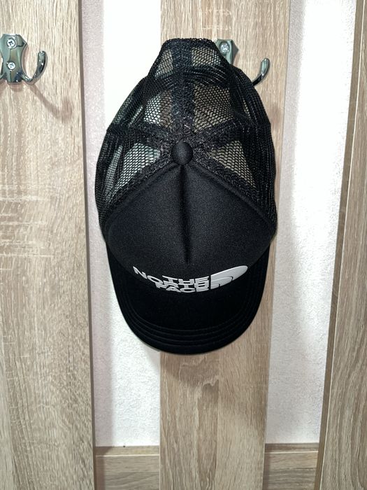 Кепка ОРИГИНАЛ / The North Face Logo Trucker NF0A3FM3