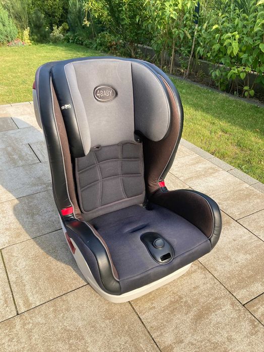 Fotelik 4baby 9-36 kg z isofixem.